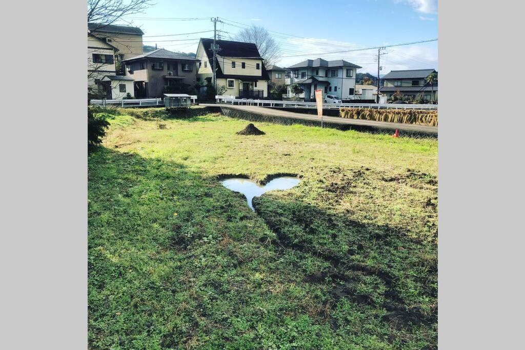 ゲストハウス+カフェわ　１日１組限定！ 築１００年の農家の古民家で宿泊体験、薪でお風呂沸かせます。焚き火もできます。 Kannami Buitenkant foto