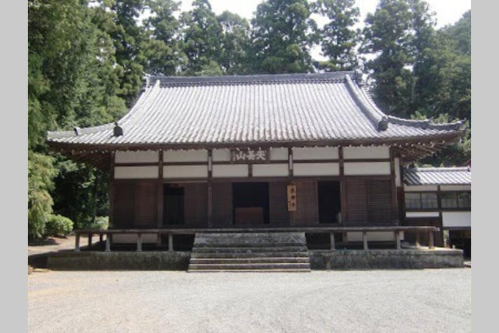 ゲストハウス+カフェわ　１日１組限定！ 築１００年の農家の古民家で宿泊体験、薪でお風呂沸かせます。焚き火もできます。 Kannami Buitenkant foto