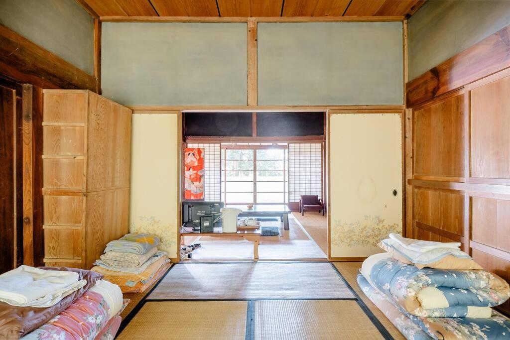 ゲストハウス+カフェわ　１日１組限定！ 築１００年の農家の古民家で宿泊体験、薪でお風呂沸かせます。焚き火もできます。 Kannami Buitenkant foto